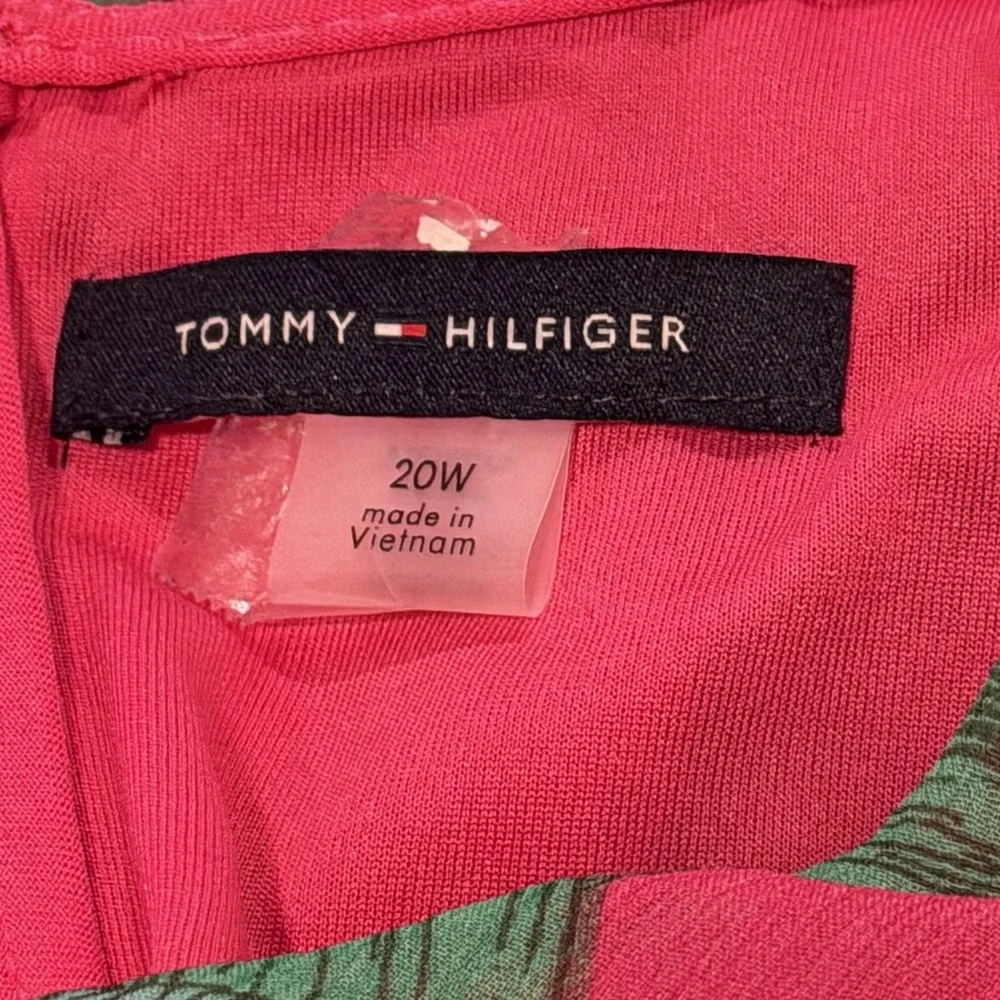 Tommy Hilfiger Women's Size 20W Pink Green Palm‎ Leaf Print Dress